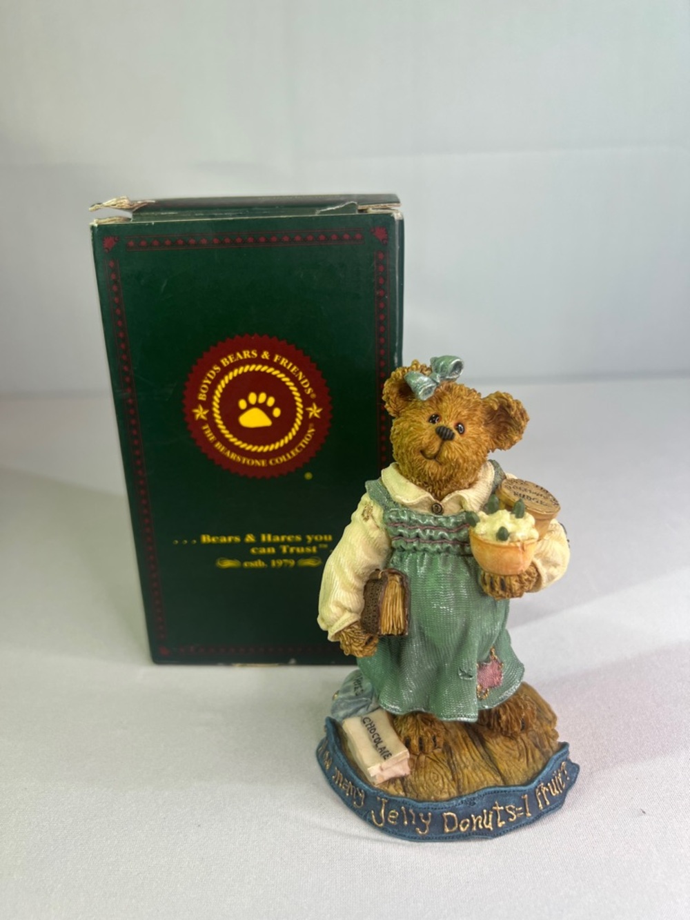 Boyds Bears Jennifer Newmom Great Expectations Figurine